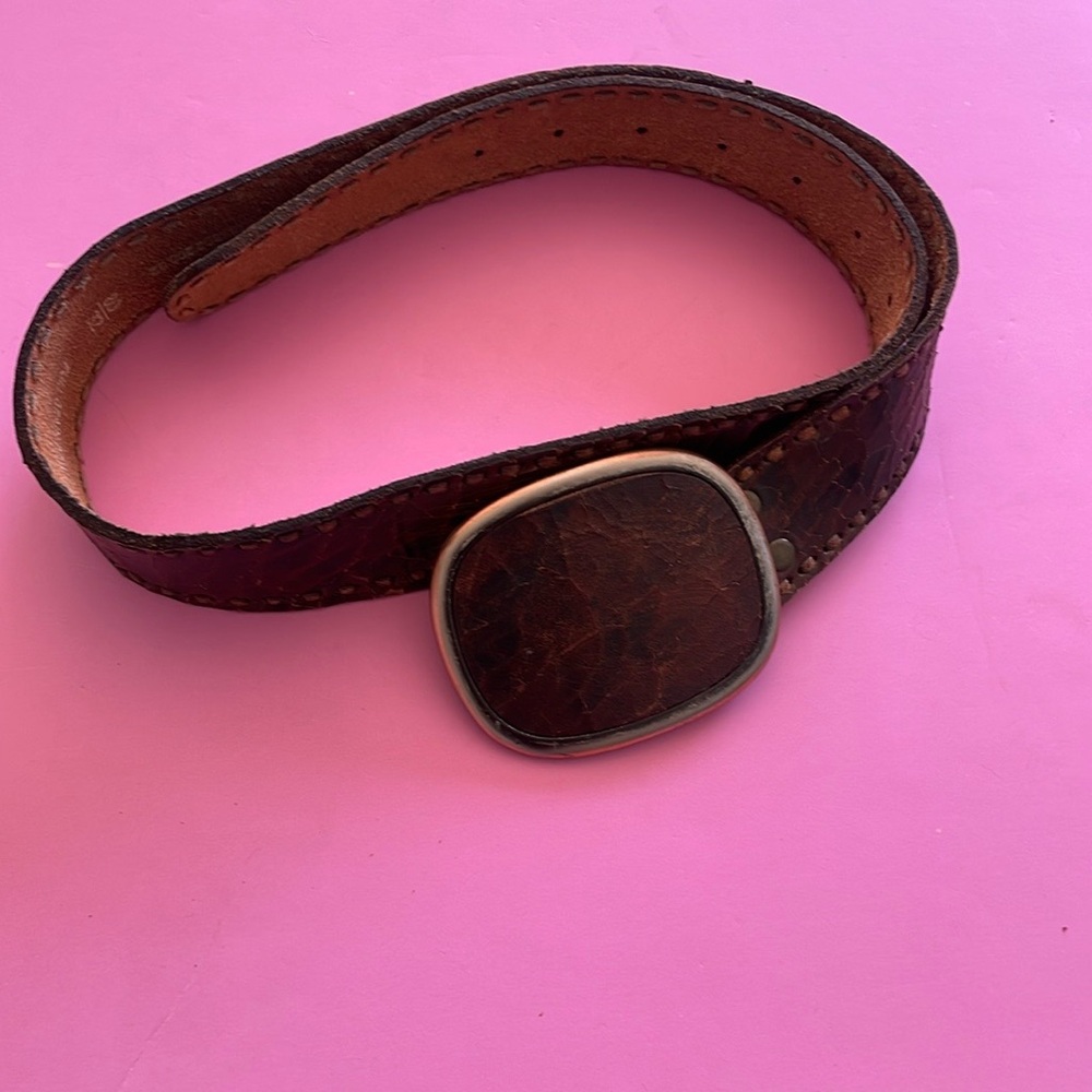 FOSSIL Vintage Brown Leather Belt with Large Buckle